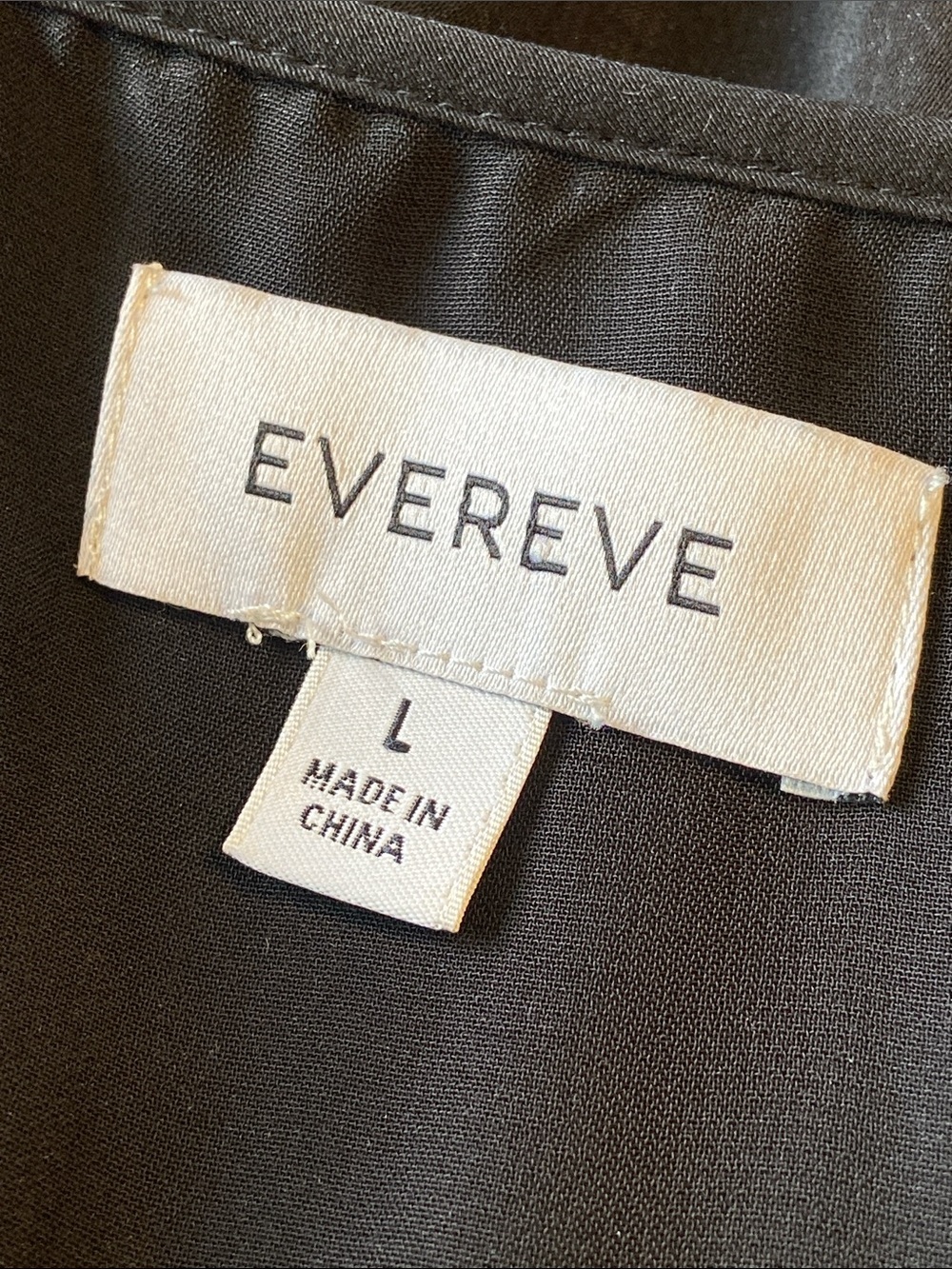Evereve Sleeveless Black Flowy Dress Button Peep hole Size Large - Picture 8 of 12